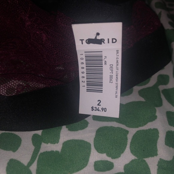 Lace Bralette Set in Burgundy and Black From Torrid - Picture 6 of 7
